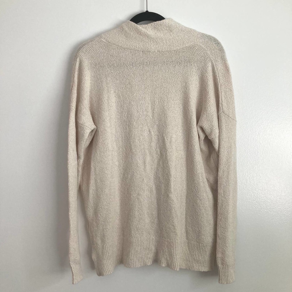 Lilla P cashmere blend v-neck sweater - Picture 2 of 8